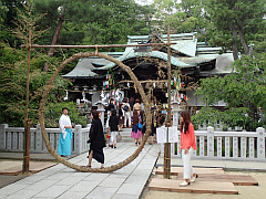 芦屋神社「七夕の節句」20170707茅の輪-S.png